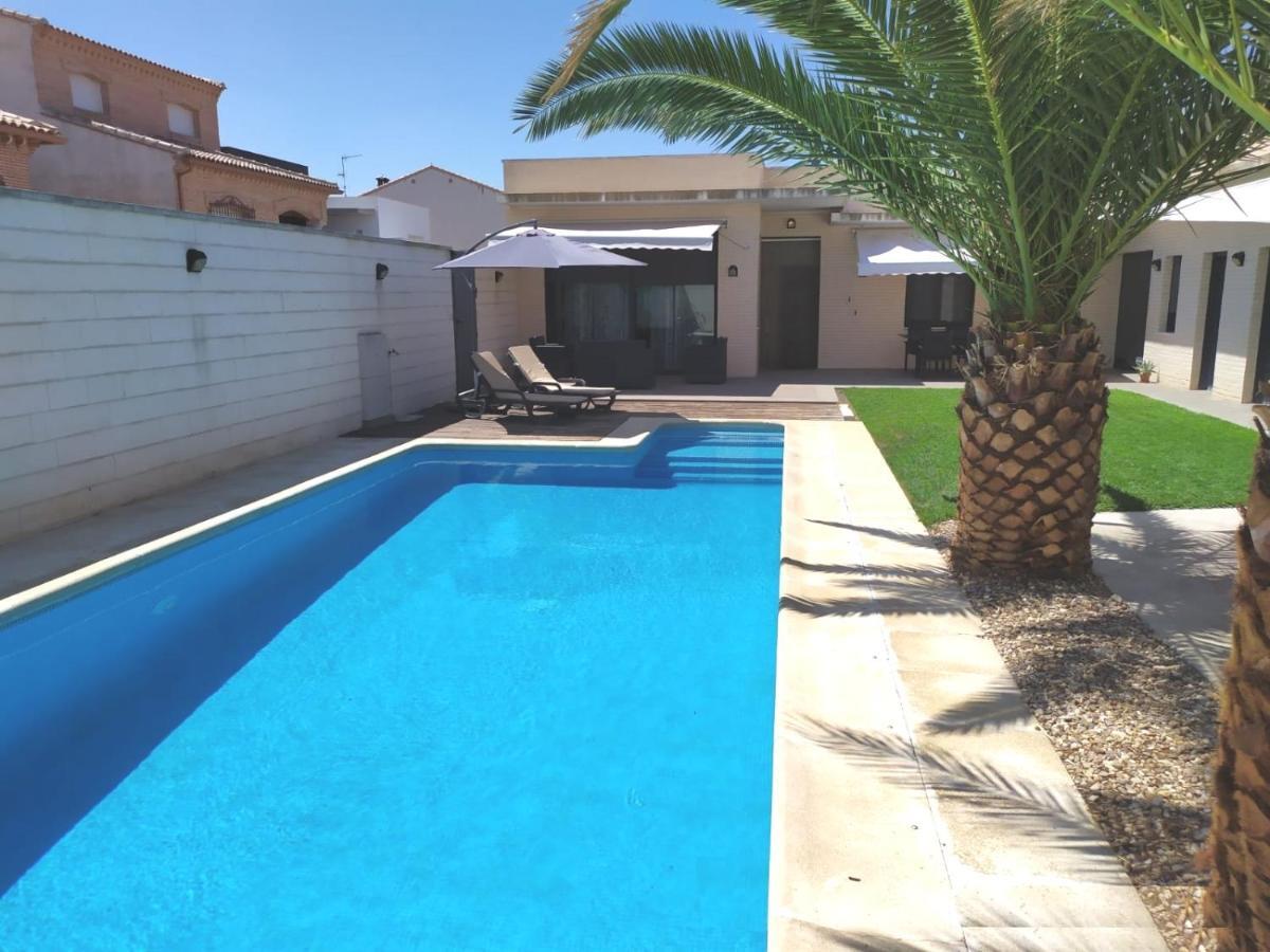El Tornadillo Villa Gálvez Exteriör bild
